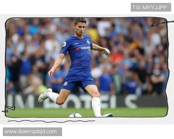 足球明星精准脚法视频揭秘技巧与训练方法助你提升球技